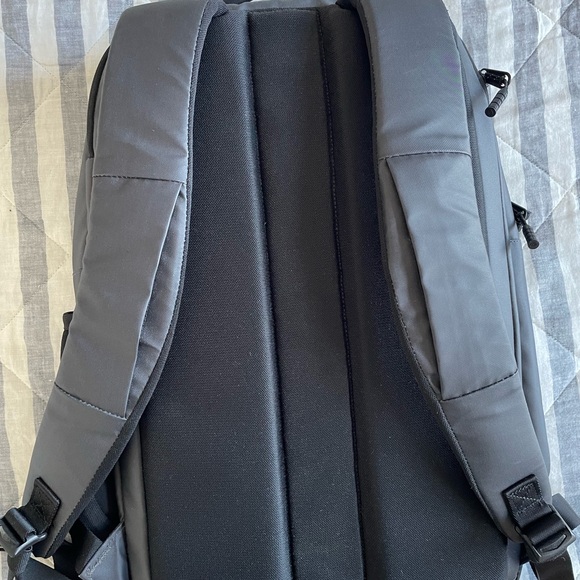 Timbuk2 Authority Backpack - Picture 2 of 4